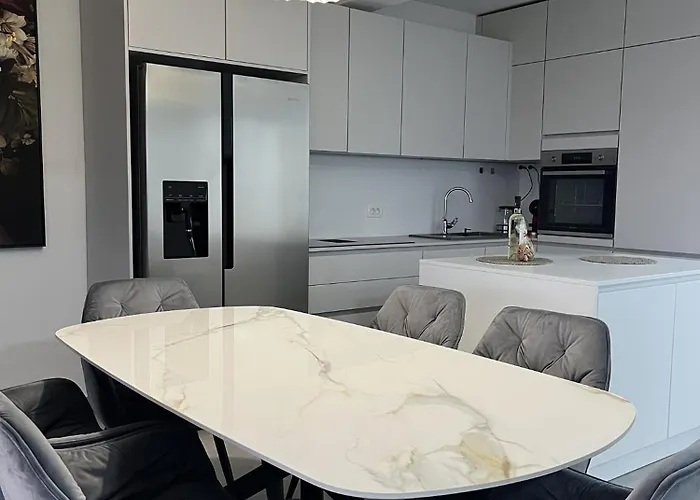 Apartment Max Banjol